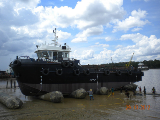 Navio do rolo que lança Marine Airbags