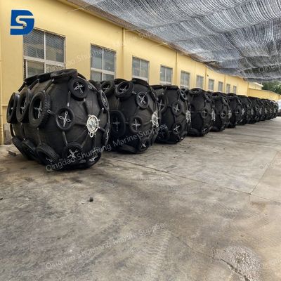 Flancas Fenders de borracha inflável compatíveis com a norma ISO 17357 soluções duráveis de fenders navais para atracação de navios e proteção de portos