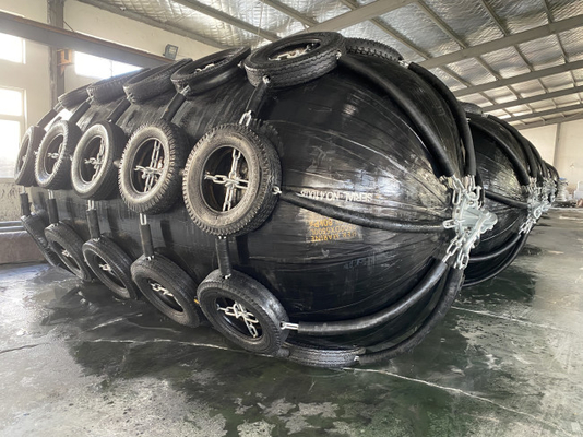 50 Kpa 80 Kpa Marine Boat Fenders Rubber Fenders para docas