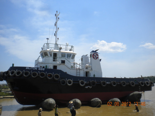 Bolsa a ar de lançamento do barco de borracha inflável preto da embarcação do estaleiro da bolsa a ar