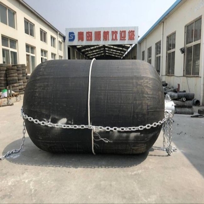 Tipo de borracha natural do estilingue 50kpa do para-choque pneumático submarino de Yokohama
